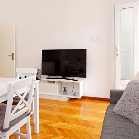 Apartman Zuvela Vela Luka Exterior photo